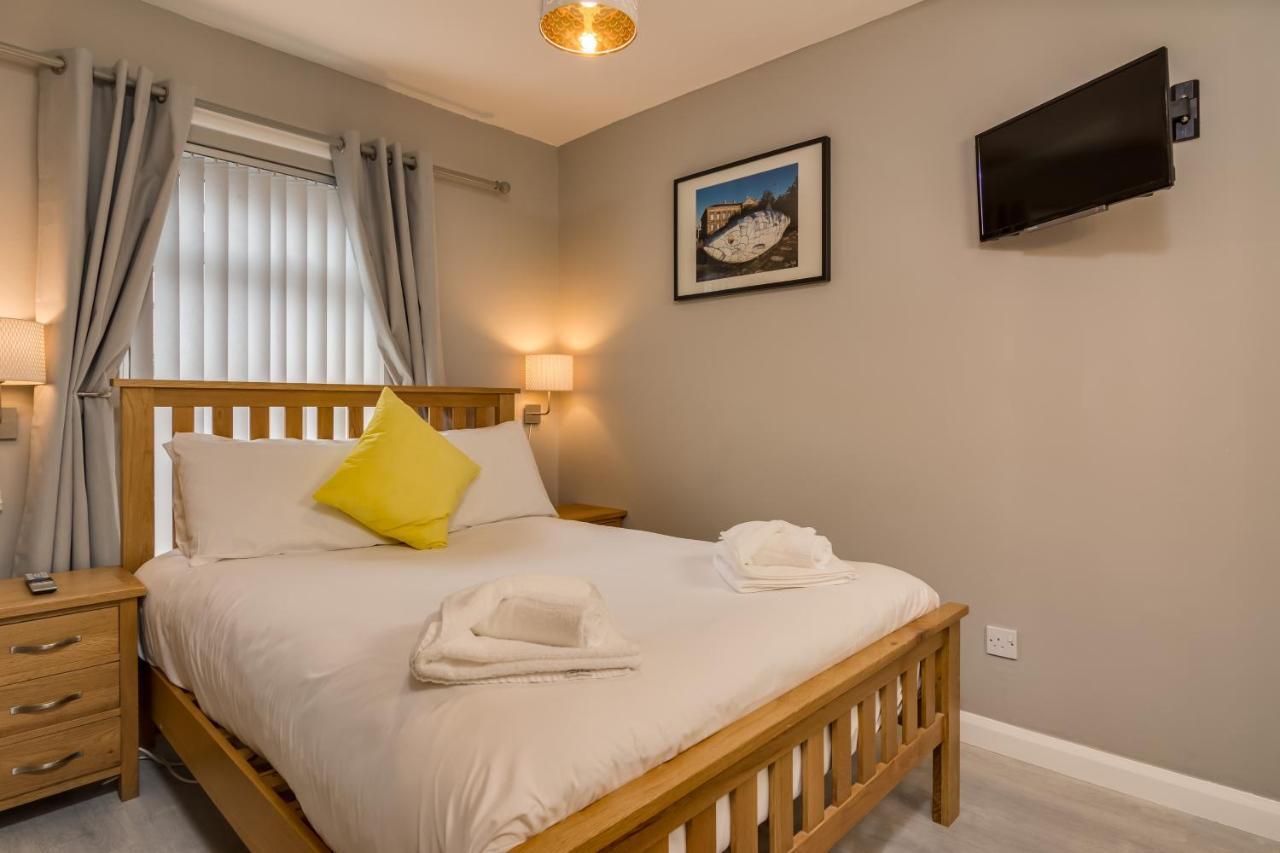 Central Belfast Apartments, Salisbury Экстерьер фото