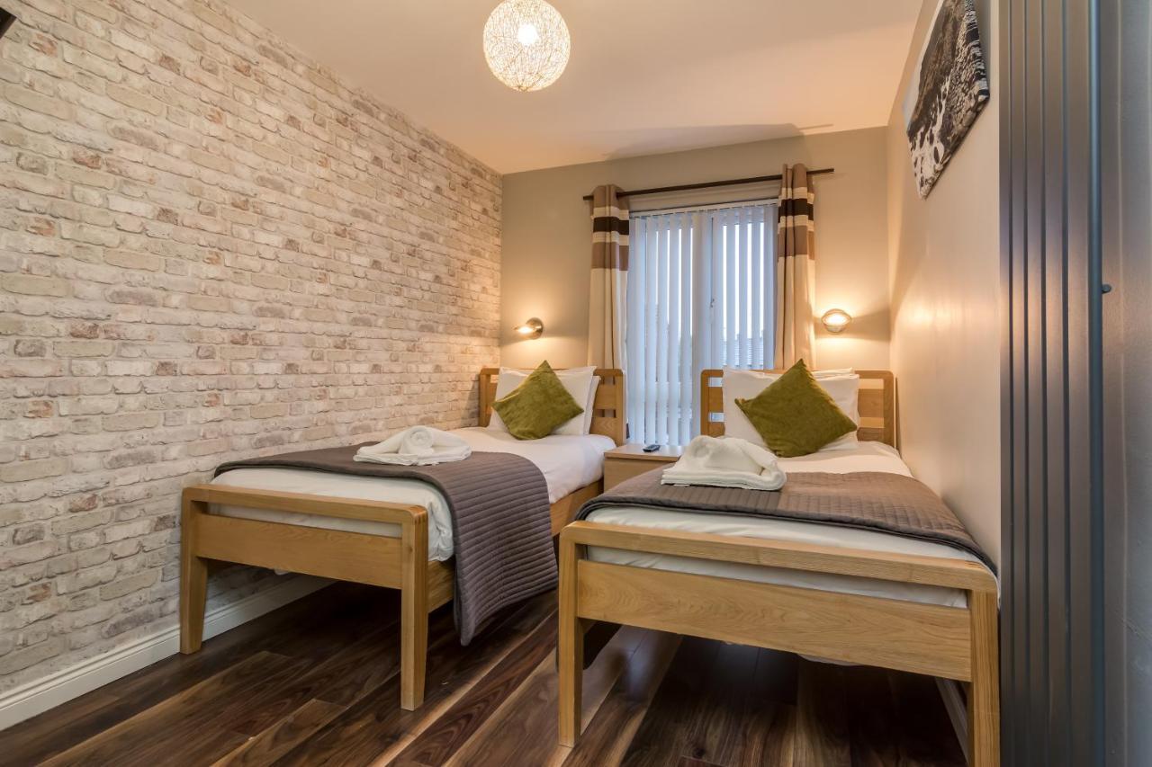 Central Belfast Apartments, Salisbury Экстерьер фото
